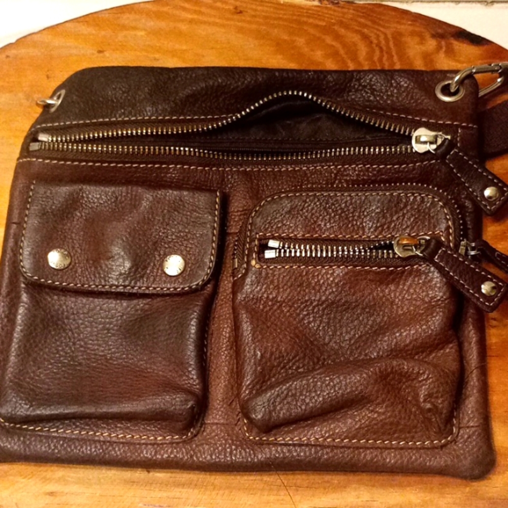 Crossbody bag